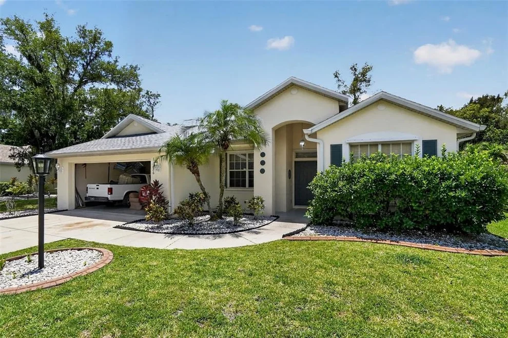 Unit for sale at 11226 PRIMROSE CIRCLE, BRADENTON, FL 34202