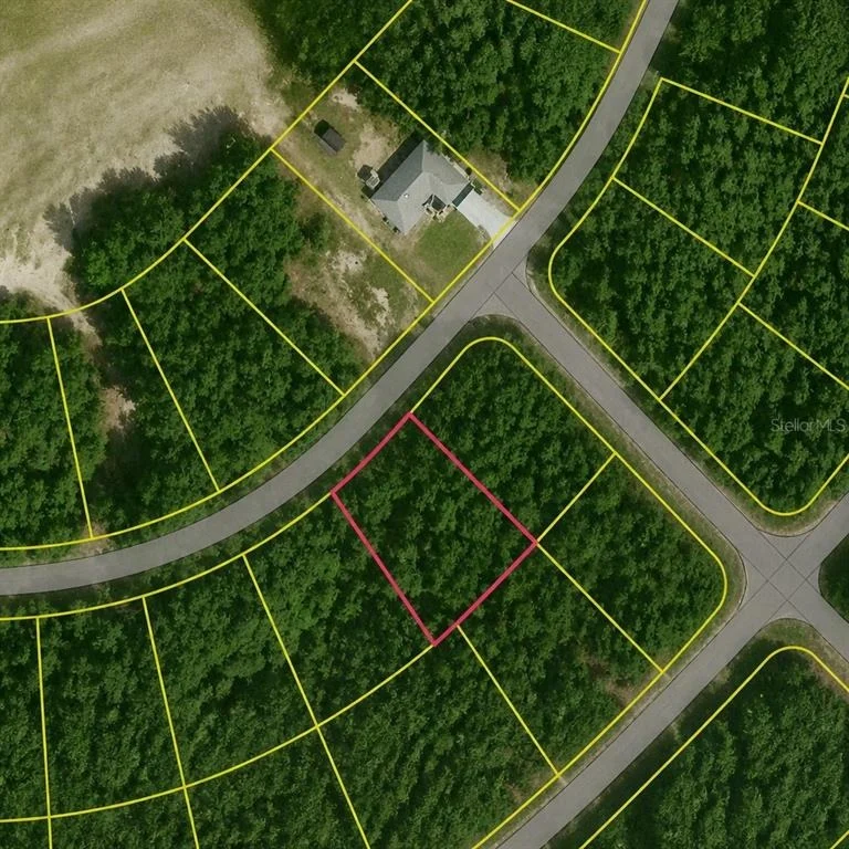 Unit for sale at SE FISCHER LANE DRIVE, OCKLAWAHA, FL 32179
