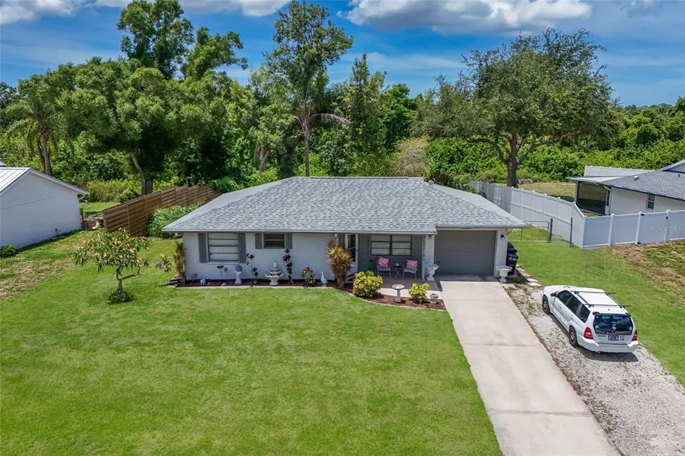 Unit for sale at 5202 FOXCROFT COURT, SARASOTA, FL 34232