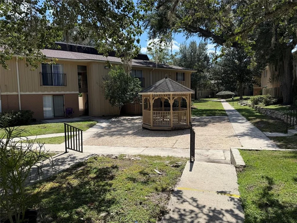 507 Northwest 39th Road