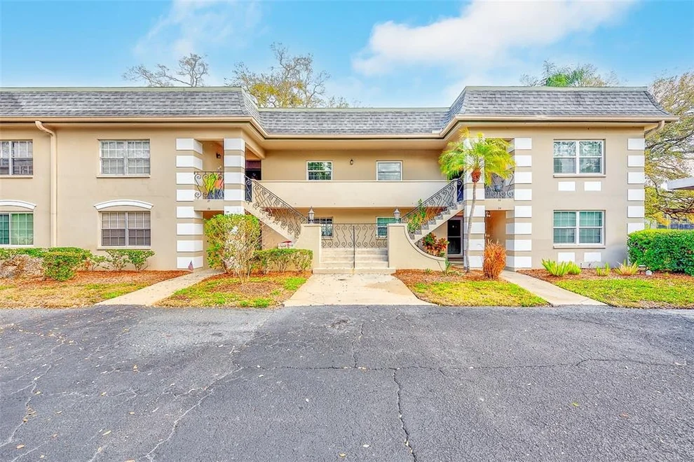Unit for sale at 38 COUNTRY CLUB DRIVE, LARGO, FL 33771