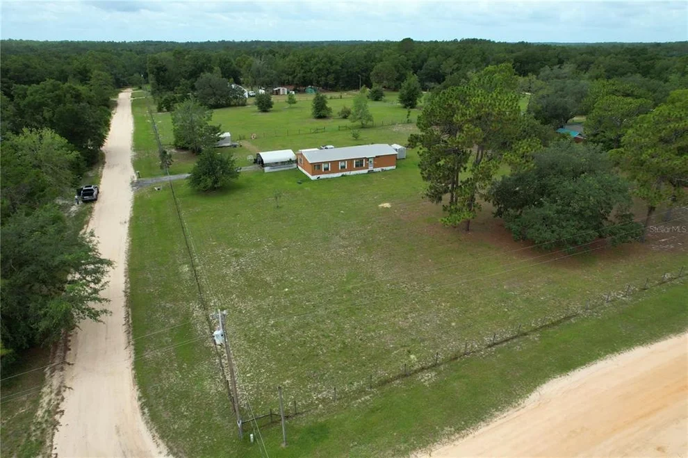 Unit for sale at 107 GREEN OAK DRIVE, MELROSE, FL 32666