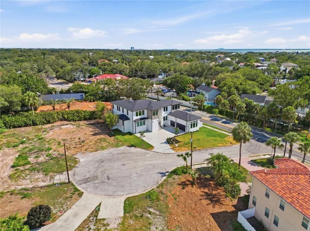 Unit for sale at 4702 W SAN CARLOS STREET, TAMPA, FL 33629
