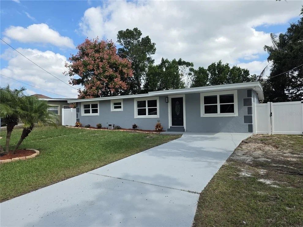 Unit for sale at 108 MARTHA STREET, AUBURNDALE, FL 33823