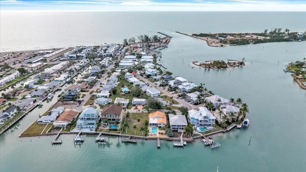Unit for sale at 904 INLET CIRCLE, VENICE, FL 34285