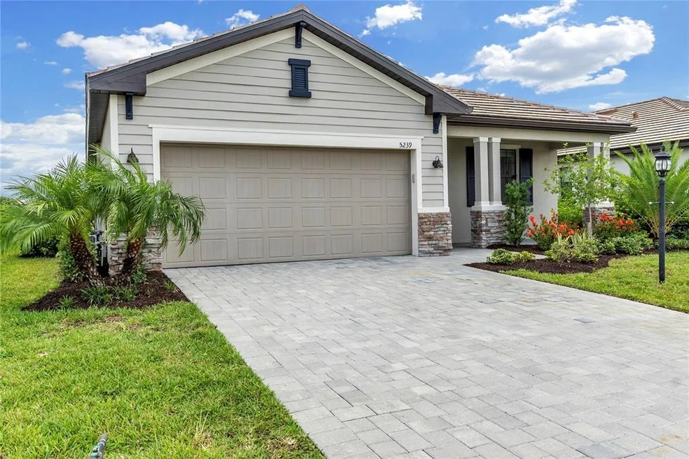 Unit for sale at 5239 CORAL REEF WAY, BRADENTON, FL 34211