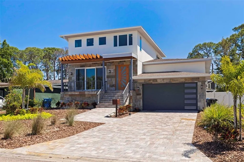Unit for sale at 322 80TH AVENUE NE, ST PETERSBURG, FL 33702