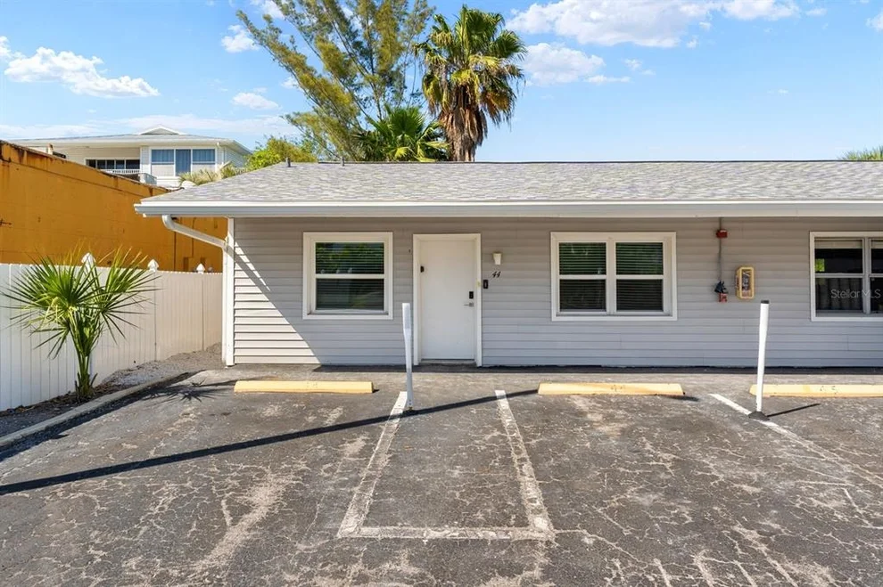 Unit for sale at 19823 GULF BOULEVARD, INDIAN SHORES, FL 33785