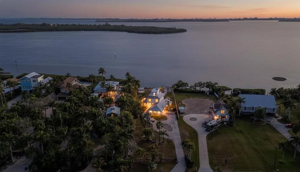 Unit for sale at 10218 46TH AVENUE W, BRADENTON, FL 34210
