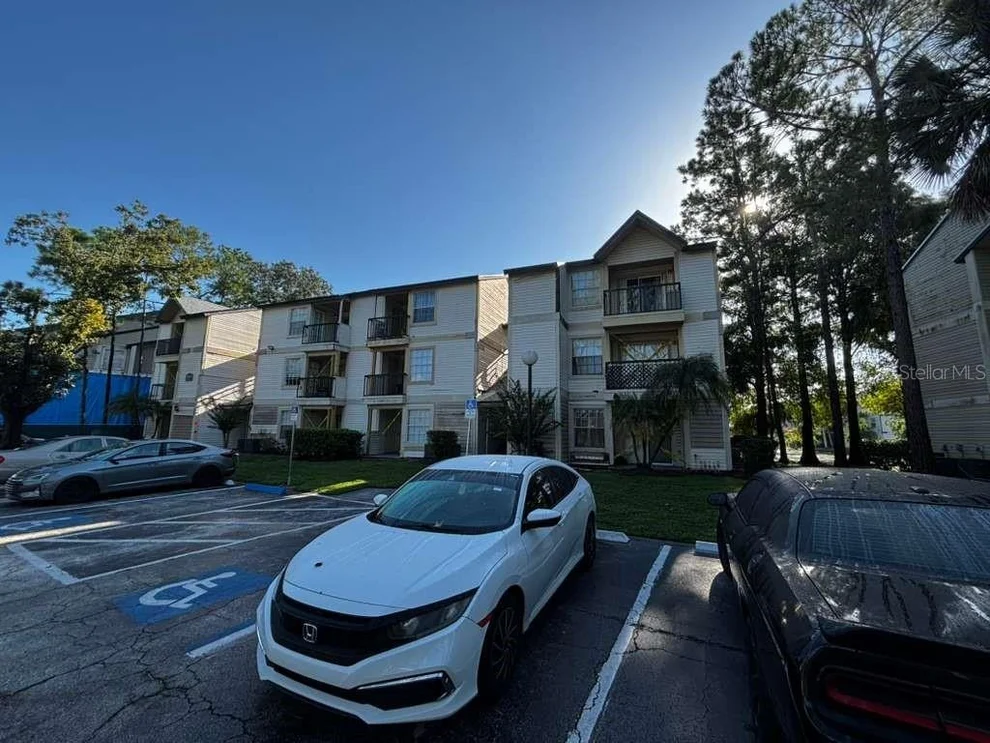 Unit for sale at 1972 LAKE ATRIUMS CIRCLE, ORLANDO, FL 32839
