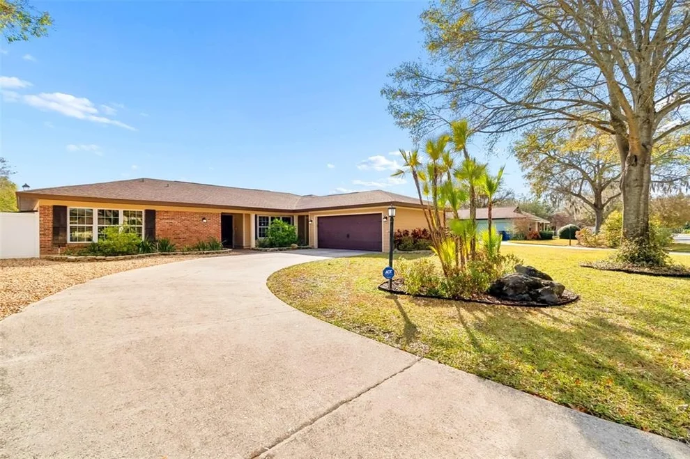 Unit for sale at 3106 LAKE ELLEN DRIVE, TAMPA, FL 33618
