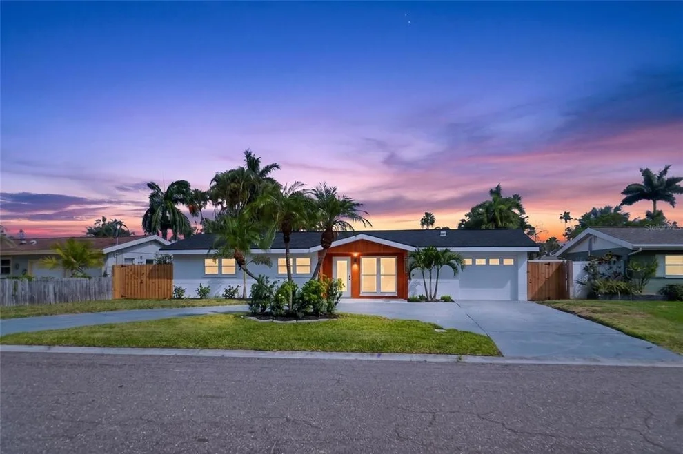Unit for sale at 1524 CARSON CIRCLE NE, ST PETERSBURG, FL 33703