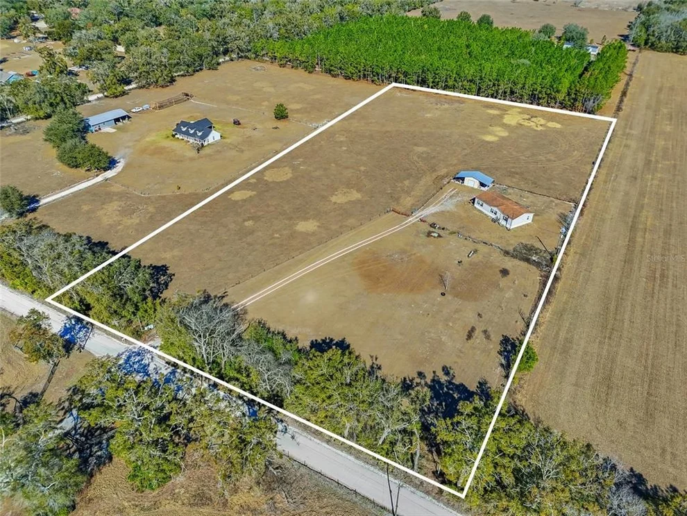 Unit for sale at 2400 NW 5TH STREET, BELL, FL 32619