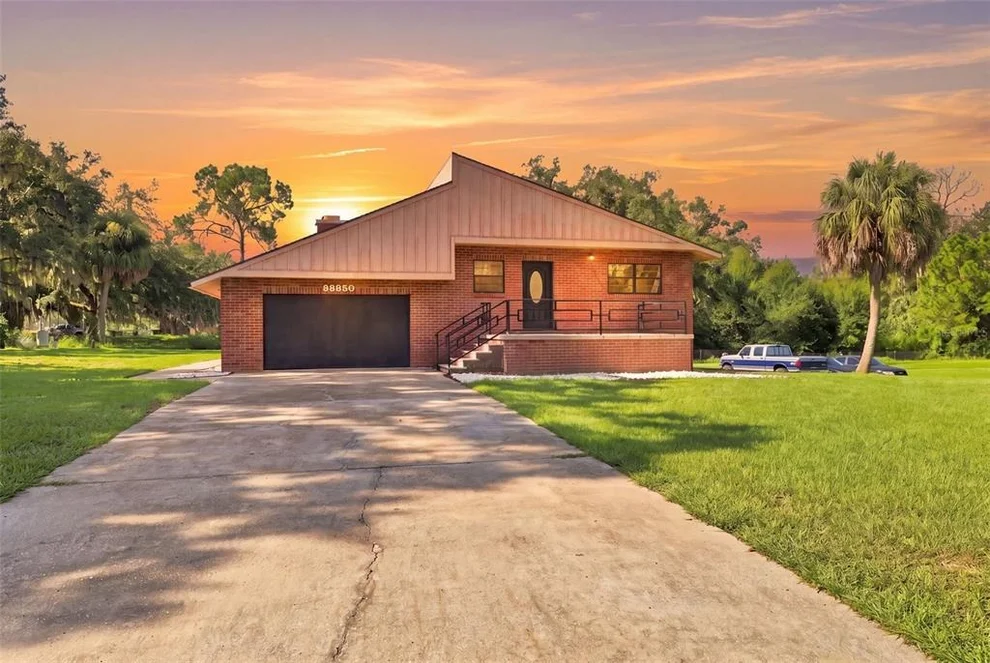 Unit for sale at 28850 LINDENHURST DRIVE, WESLEY CHAPEL, FL 33544