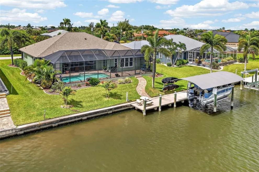 Unit for sale at 8232 ANTWERP CIRCLE, PORT CHARLOTTE, FL 33981