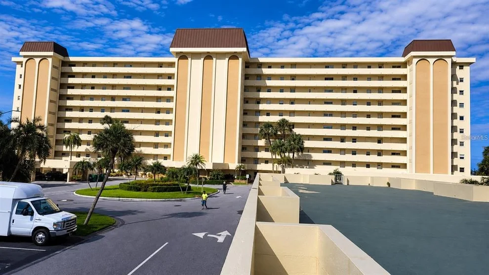 Unit for sale at 4750 COVE CIRCLE, ST PETERSBURG, FL 33708