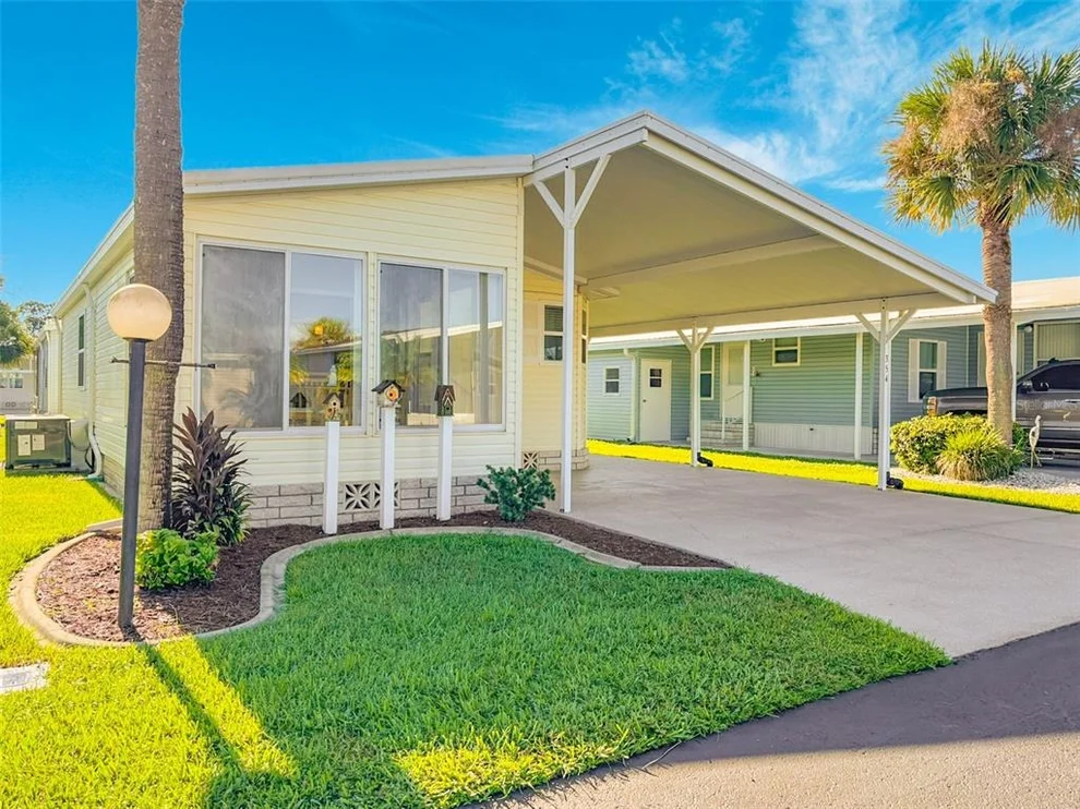 Unit for sale at 354 GRACIE AVENUE N, FROSTPROOF, FL 33843