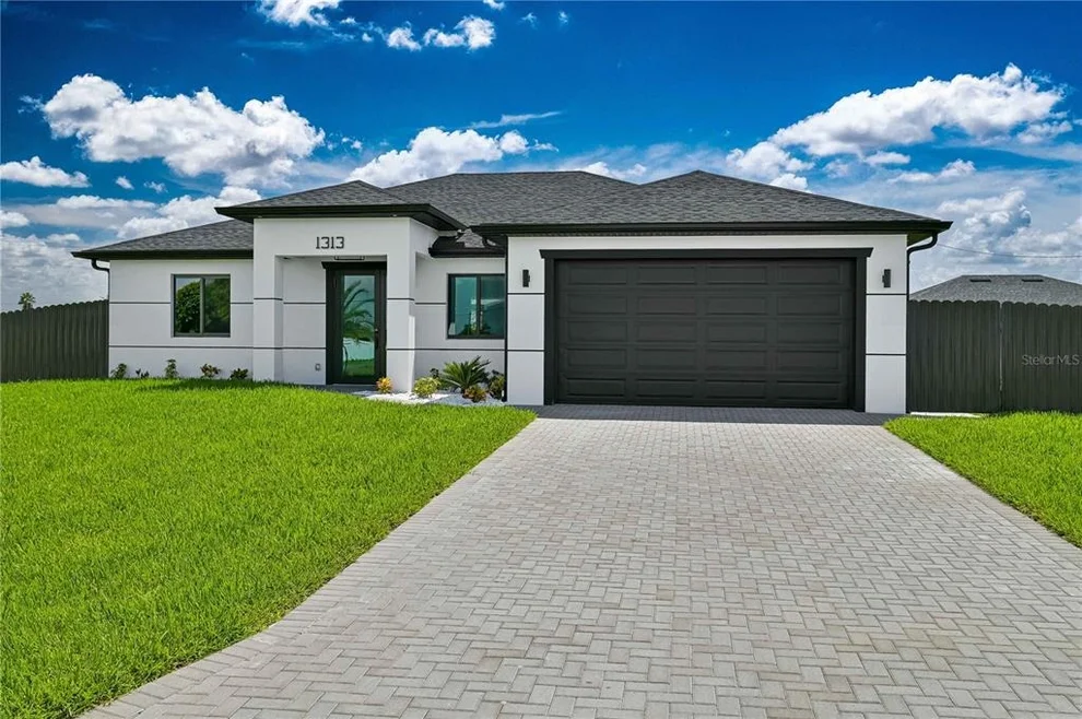 Unit for sale at 1313 NE 7TH AVENUE, CAPE CORAL, FL 33909