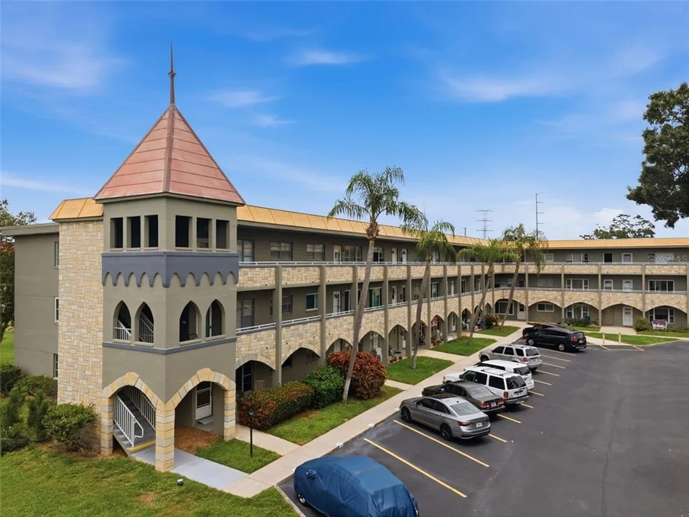 Unit for sale at 2462 BRAZILIA DRIVE, CLEARWATER, FL 33763