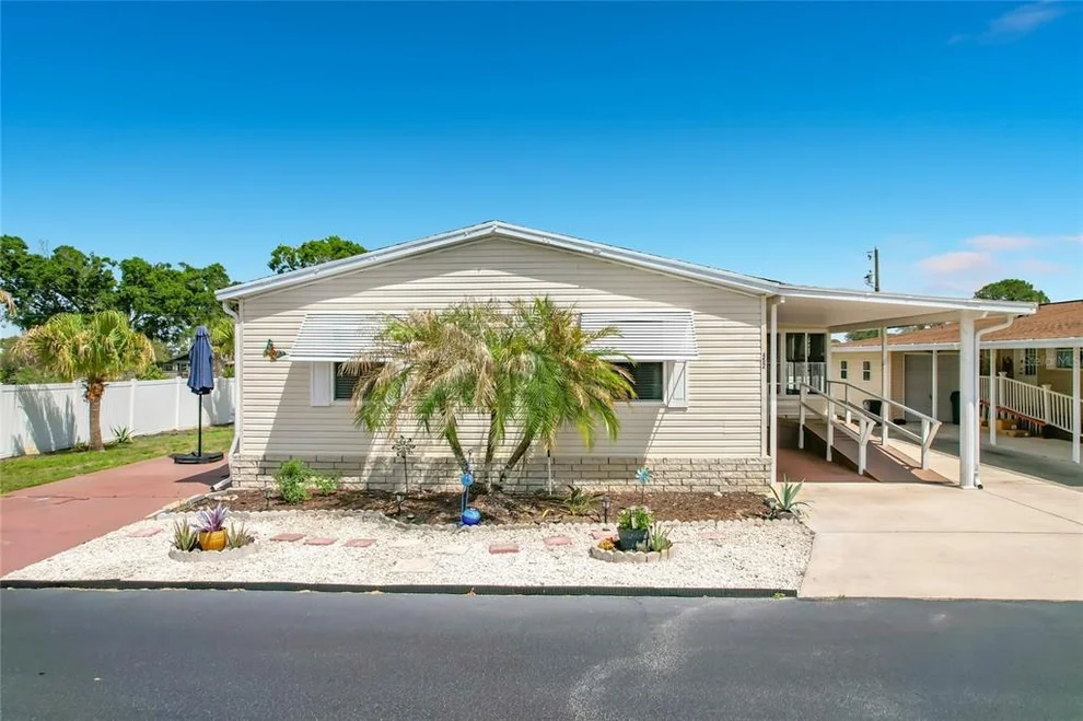 Unit for sale at 452 PAR DRIVE, FROSTPROOF, FL 33843