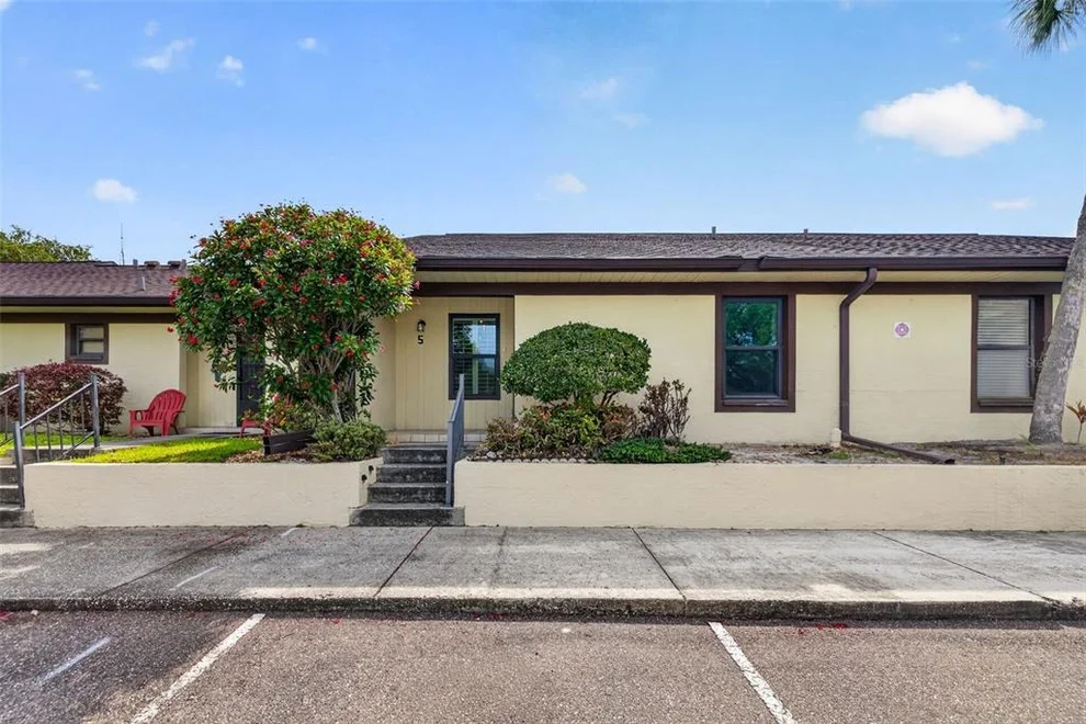 Unit for sale at 1345 DAFFODIL PLACE, DUNEDIN, FL 34698