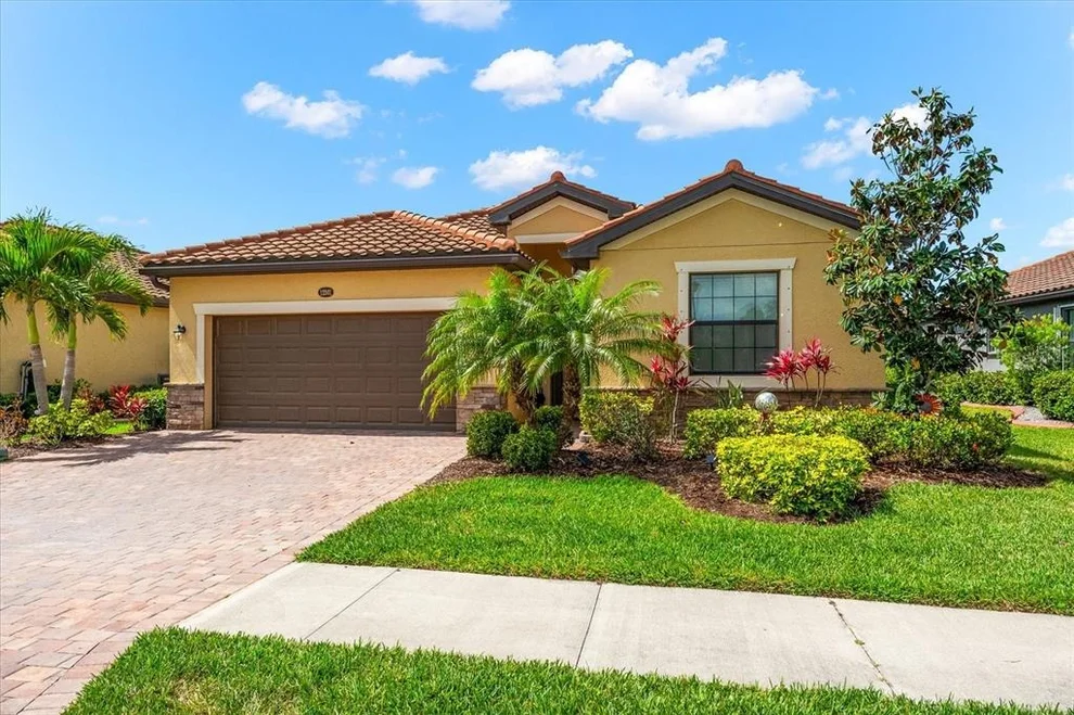 Unit for sale at 12501 CINQUETERRE DRIVE, VENICE, FL 34293