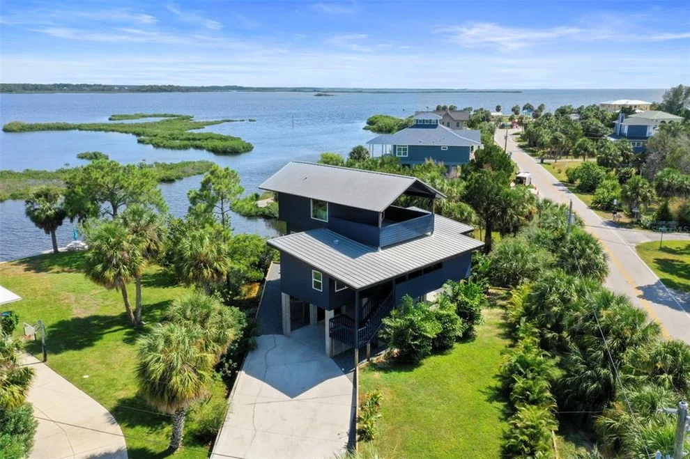 Unit for sale at 10701 PINE ISLAND DRIVE, WEEKI WACHEE, FL 34607