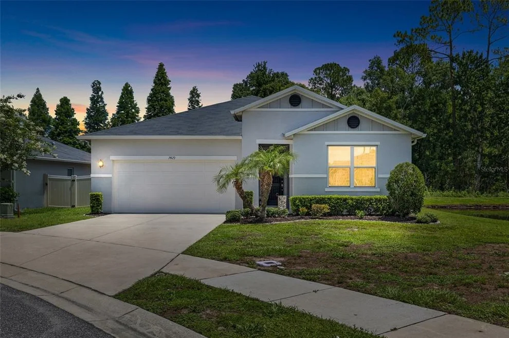 Unit for sale at 7429 IBIS DRIVE, LAKELAND, FL 33810