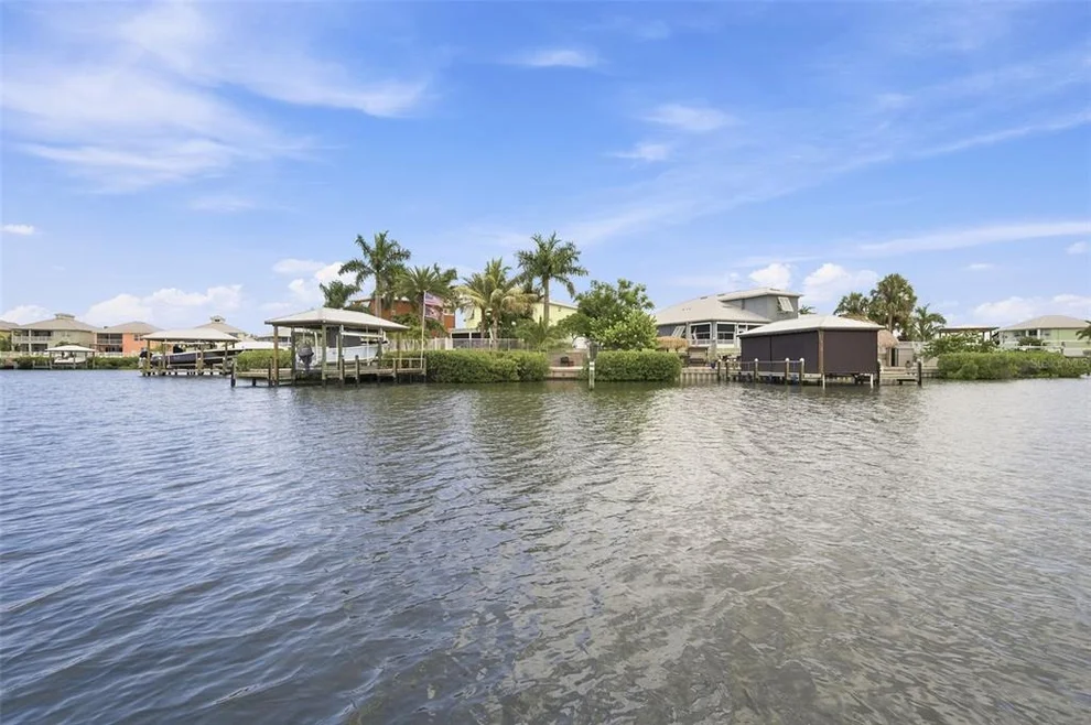 Unit for sale at 485 FLAMINGO DRIVE, APOLLO BEACH, FL 33572