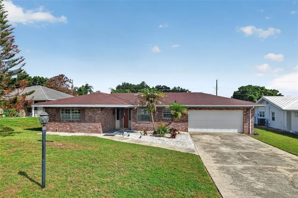 Unit for sale at 516 ALACHUA DRIVE, WINTER HAVEN, FL 33884