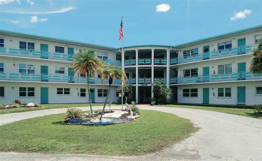 Unit for sale at 1900 59TH AVENUE N, ST PETERSBURG, FL 33714