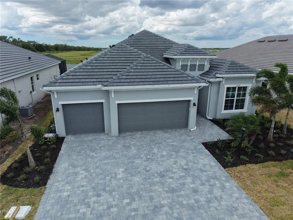 Unit for sale at 6028 MOUND KEY RUN, LAKEWOOD RANCH, FL 34211