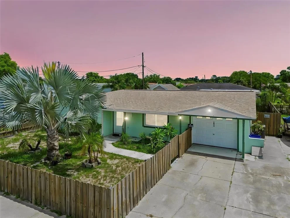 Unit for sale at 1056 TAMARAC DRIVE, HOLIDAY, FL 34690