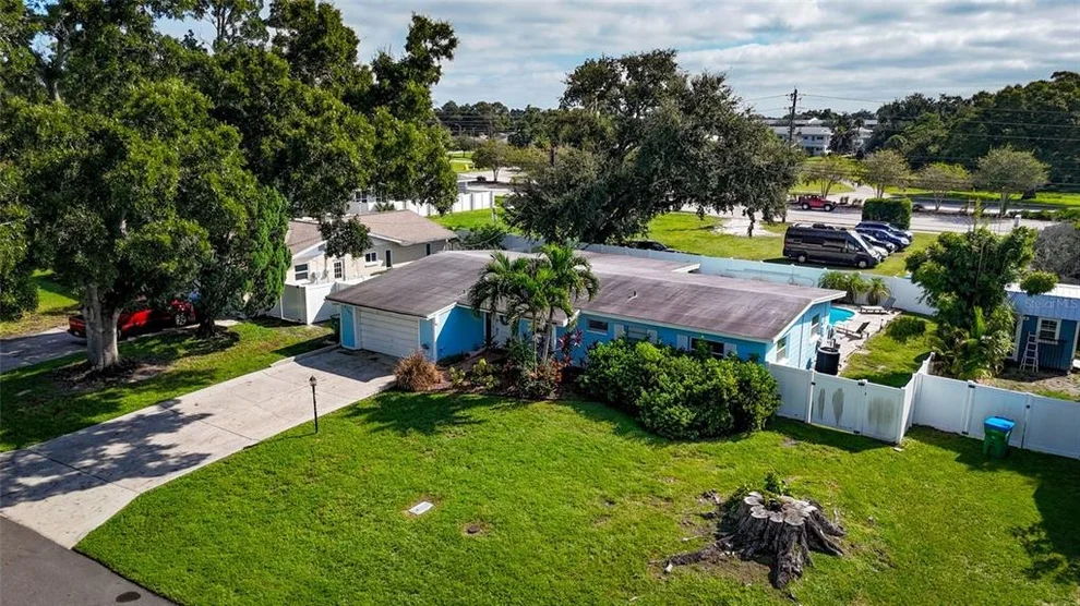Unit for sale at 8465 RIDGEWOOD CIRCLE, SEMINOLE, FL 33772