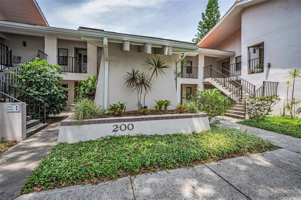 Unit for sale at 300 S FLORIDA AVENUE, TARPON SPRINGS, FL 34689