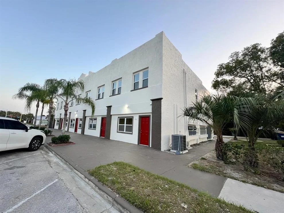 Unit for sale at 475 UMATILLA BOULEVARD, UMATILLA, FL 32784