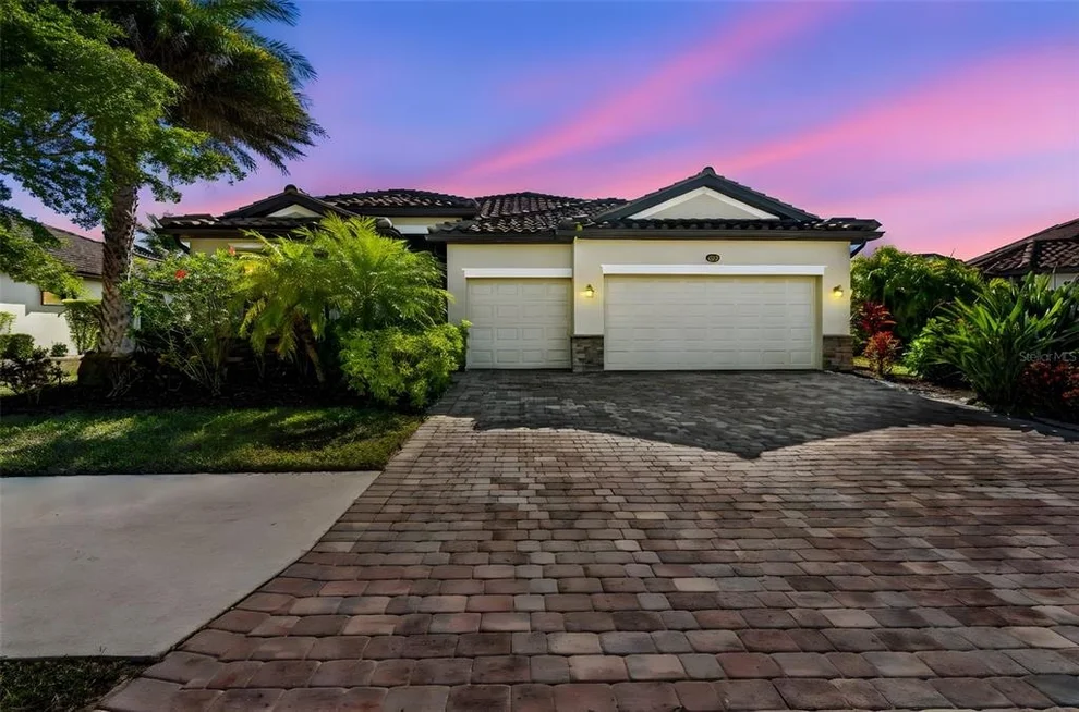 Unit for sale at 20805 GRANLAGO DRIVE, VENICE, FL 34293