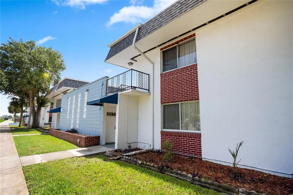 Unit for sale at 303 RIDGE BOULEVARD, SOUTH DAYTONA, FL 32119