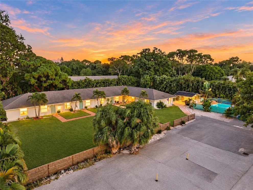 Unit for sale at 4001 GROVELAND AVENUE, SARASOTA, FL 34231