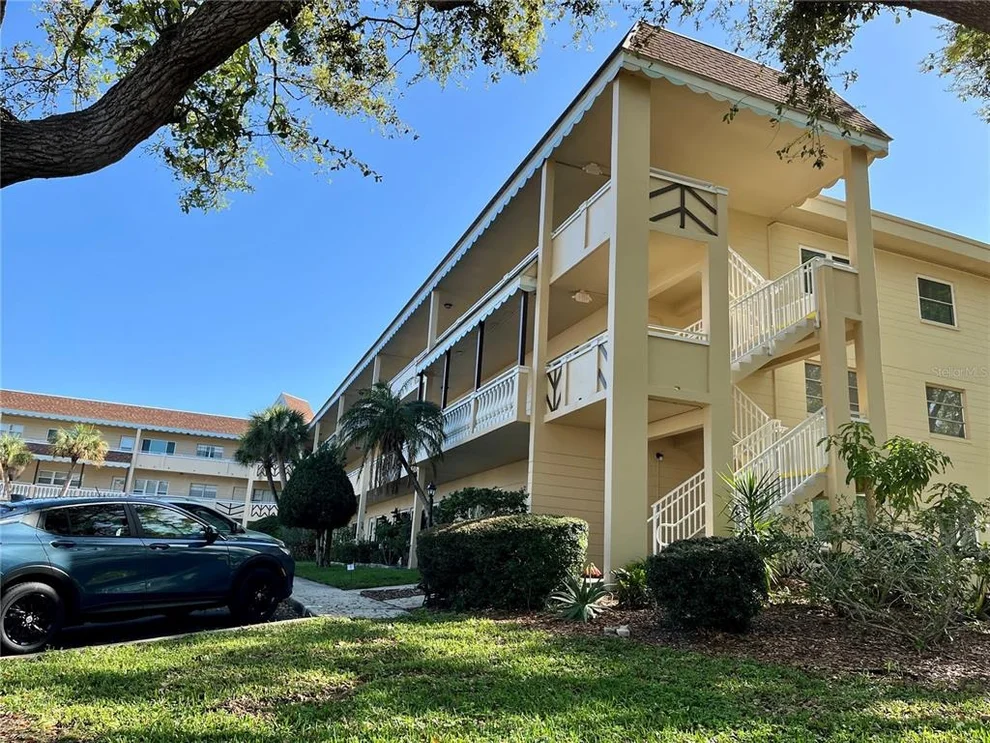Unit for sale at 2041 AUSTRALIA WAY W, CLEARWATER, FL 33763