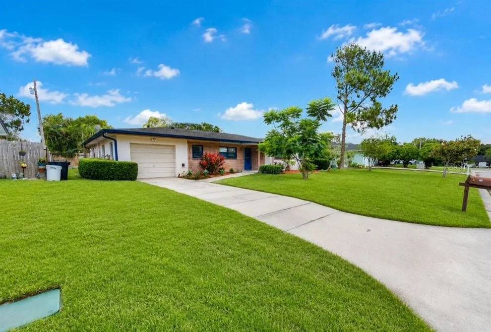 Unit for sale at 164 PINEWOOD AVENUE, CLEARWATER, FL 33765