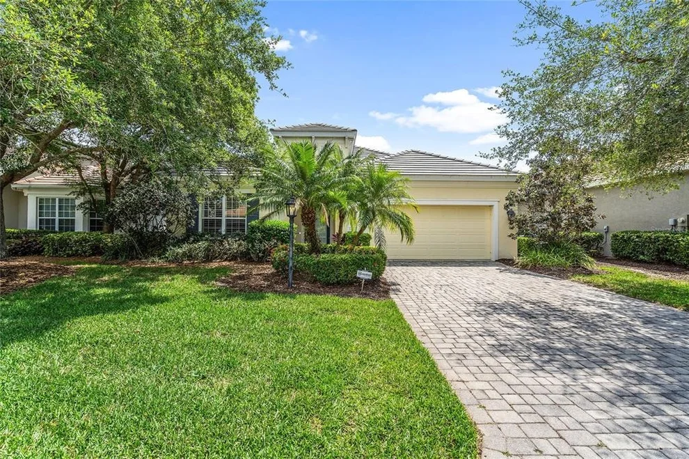 Unit for sale at 8416 ABINGDON COURT, UNIVERSITY PARK, FL 34201