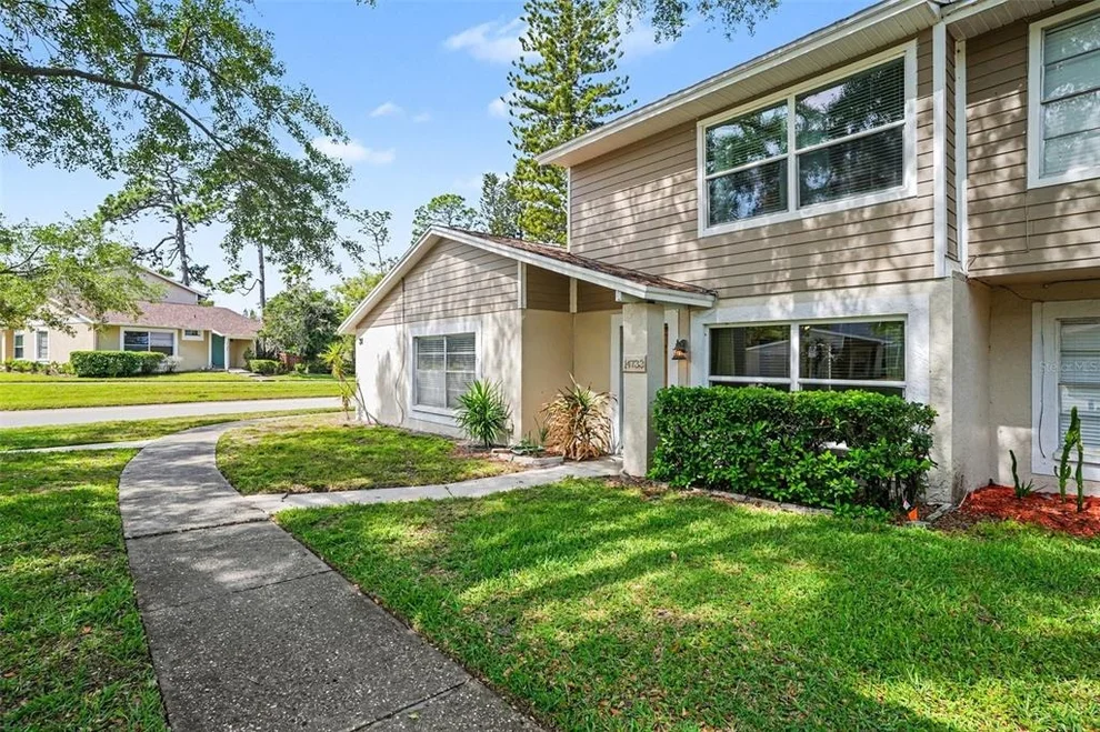 Unit for sale at 14733 PINE GLEN CIRCLE, LUTZ, FL 33559