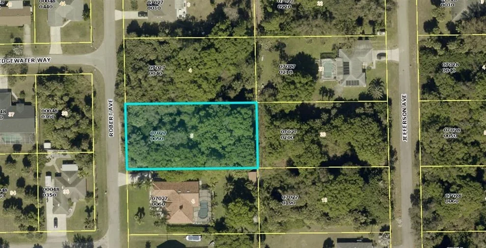 Unit for sale at 614 ROBERT AVENUE, LEHIGH ACRES, FL 33936