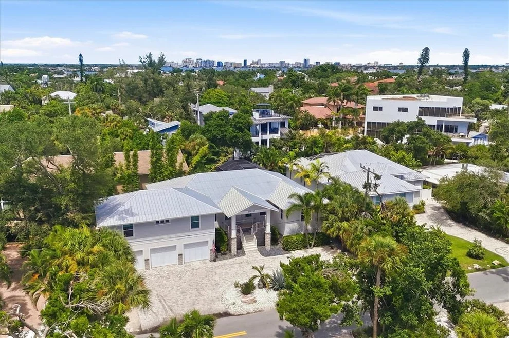 Unit for sale at 3913 ROBERTS POINT ROAD, SARASOTA, FL 34242