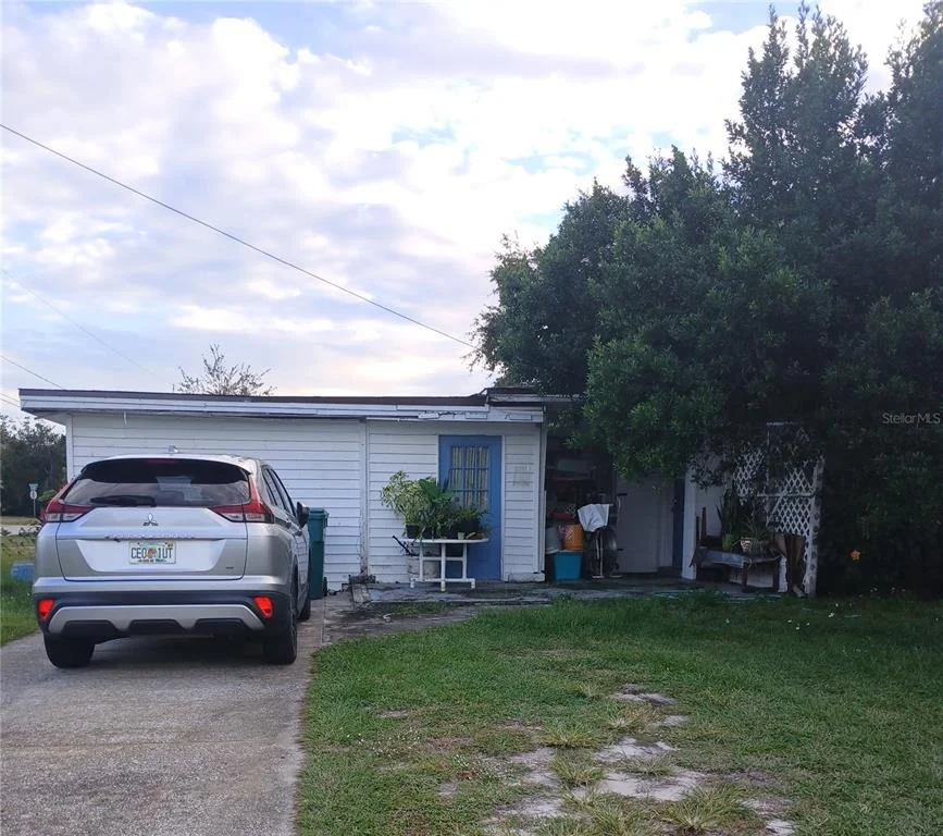 Unit for sale at 500 W WOODWARD AVENUE, EUSTIS, FL 32726