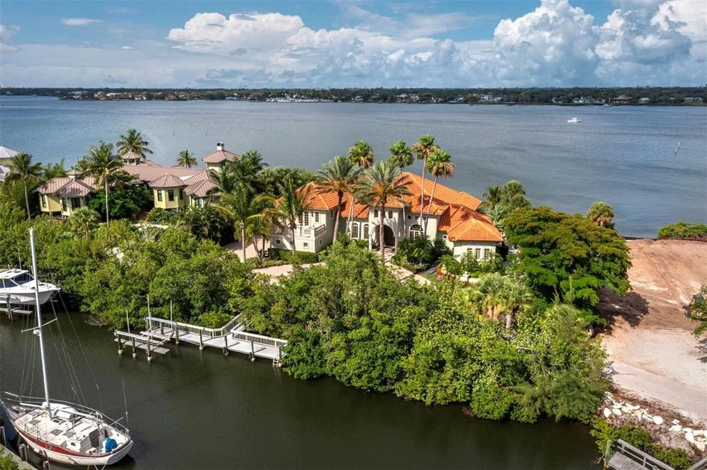 Unit for sale at 1280 HIDDEN HARBOR WAY, SARASOTA, FL 34242