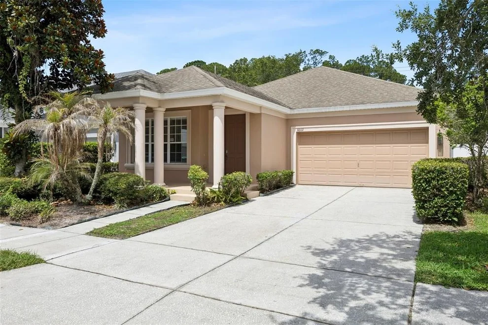 Unit for sale at 8662 ABBOTSBURY DRIVE, WINDERMERE, FL 34786
