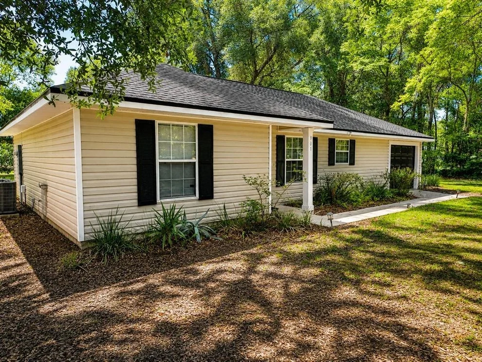 Unit for sale at 901 SW PECAN STREET, KEYSTONE HEIGHTS, FL 32656