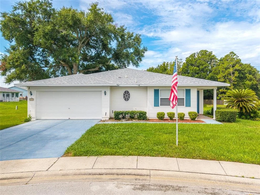 Unit for sale at 2260 GRAND CYPRESS DRIVE, LAKELAND, FL 33810